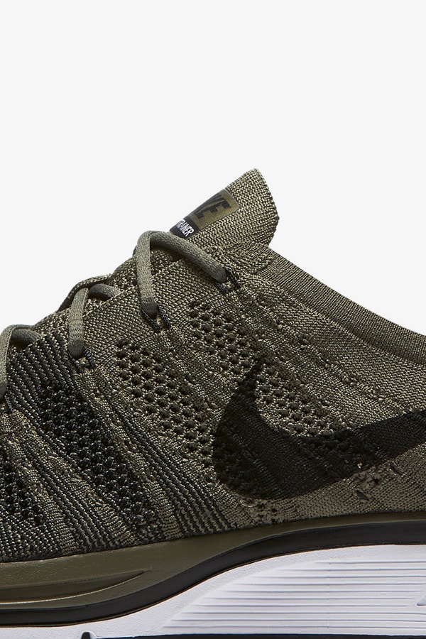 NIKE公式】ナイキ フライニット トレーナー 'Light Olive Black' 発売日. Nike SNKRS