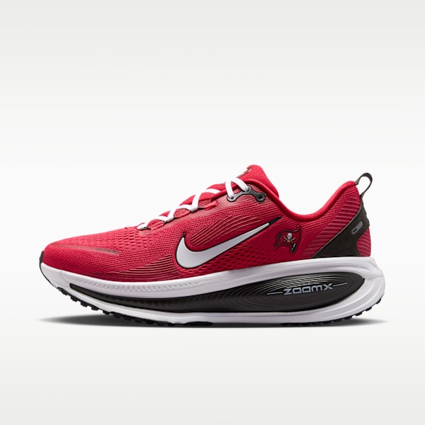 Nike Vomero 18 (Tampa Bay Buccaneers)