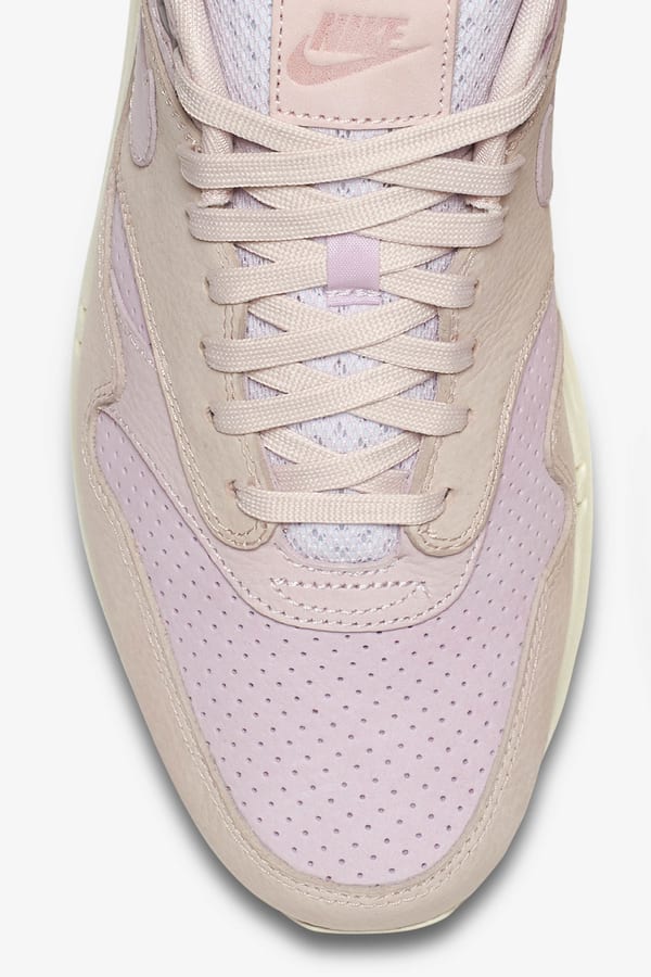 NikeLab Air Max 1 Pinnacle 'Arctic Pink'. Nike SNKRS