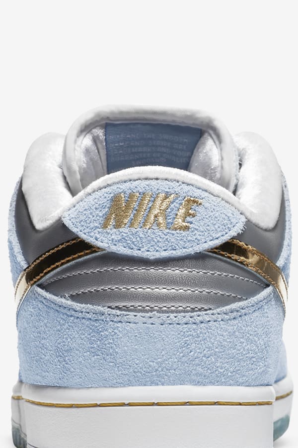SB Dunk Low x Sean Cliver Holiday Special Erscheinungsdatum. Nike SNKRS