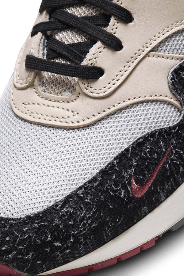 Air Max 1 Vast Grey and Pearl White FD5743 200 release date. Nike SNKRS
