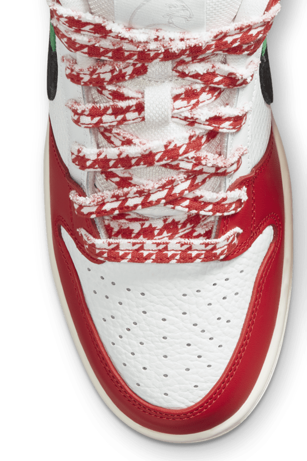 Sb dunk low x frame chile red outlet