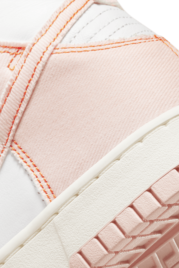 Arctic orange nike top