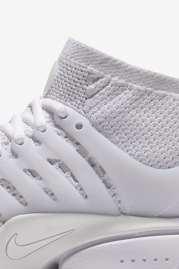 Air presto flyknit ultra triple white best sale