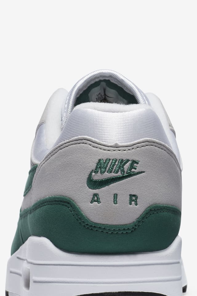 Air Max 1 Evergreen Aura Erscheinungsdatum. Nike SNKRS