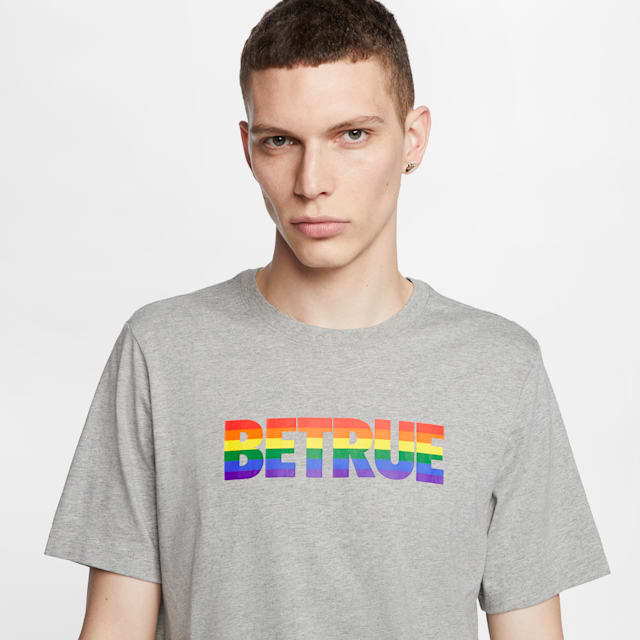 BETRUE Apparel Collection. Nike SNKRS