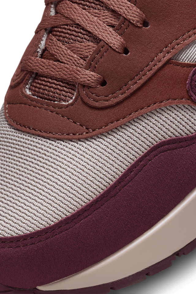 Nike air max smokey mauve deals