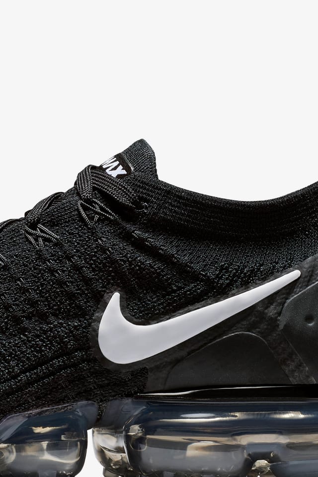 NIKE公式】ナイキ エア ヴェイパーマックス フライニット 2 'Black & Dark Grey' (942842-001 / VaporMax).  Nike SNKRS