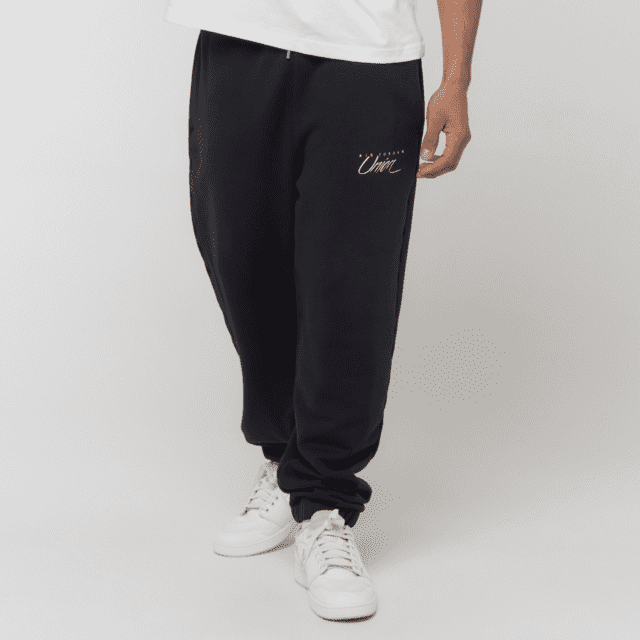 Jordan x UNION Tracksuit Bottoms Collection Release Date. Nike SNKRS ID
