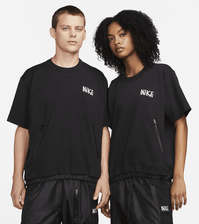 Nike x sacai Apparel Collection Release Date. Nike SNKRS ID