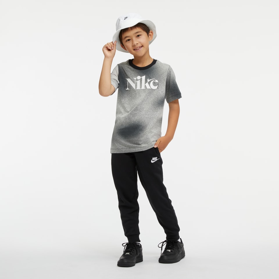 Nike Apex Kids' Futura Bucket Hat. Nike JP