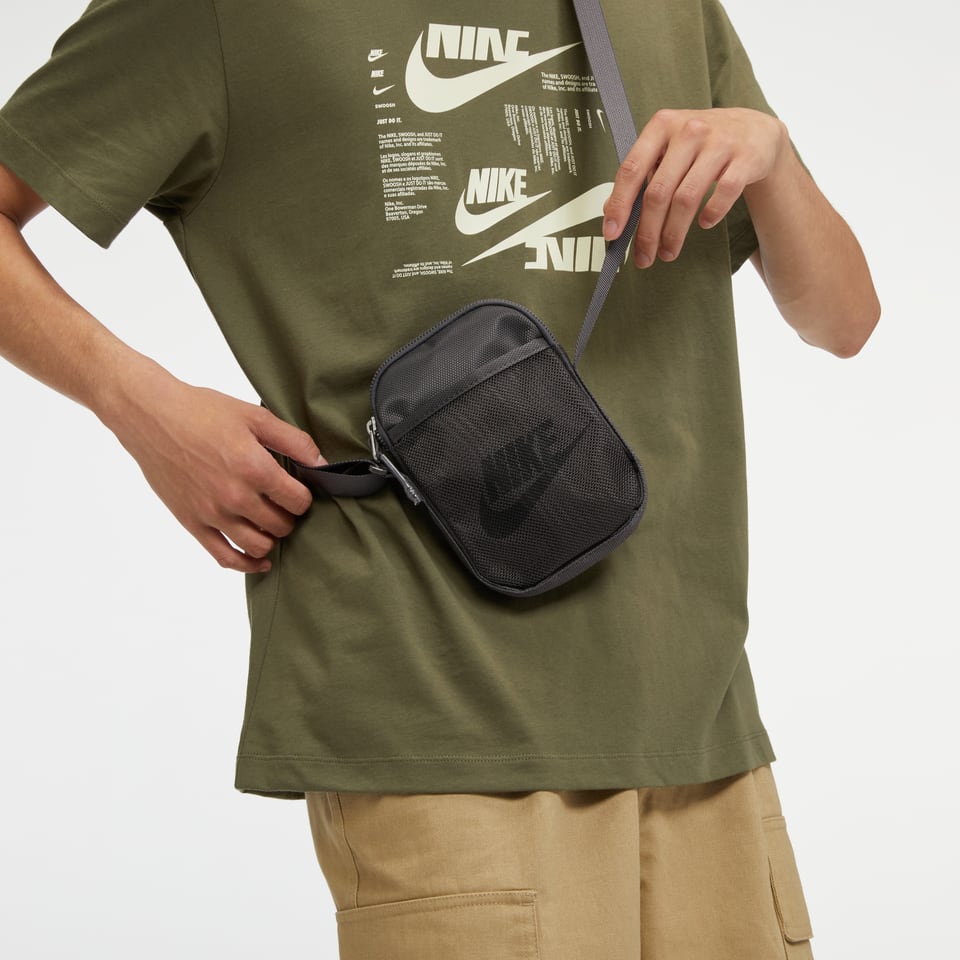 Nike heritage sling bag original online price