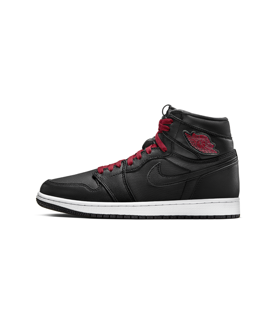 reinado medios de comunicación Colega Air Jordan 1 High 'Black/Gym Red' Release Date. Nike SNKRS ID
