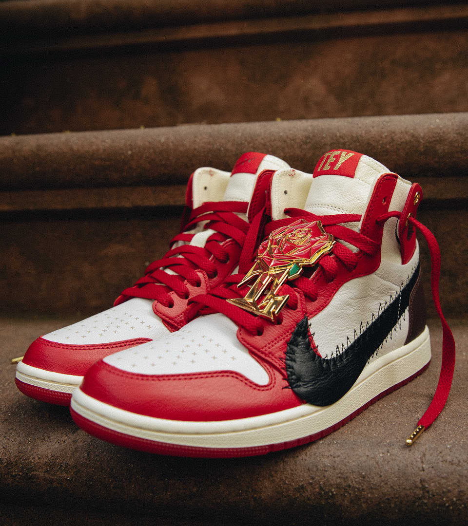 Teyana Taylor × Nike WMNS Air Jordan 1-