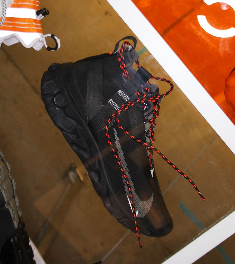 Nike React Runner Mid iSPA 'Black Anthracite &amp; Total Crimson' Date. Nike SNKRS GB