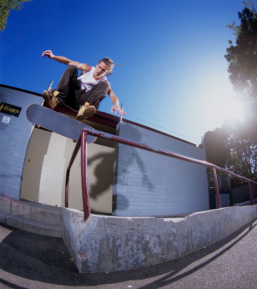 lewis marnell dunk mid