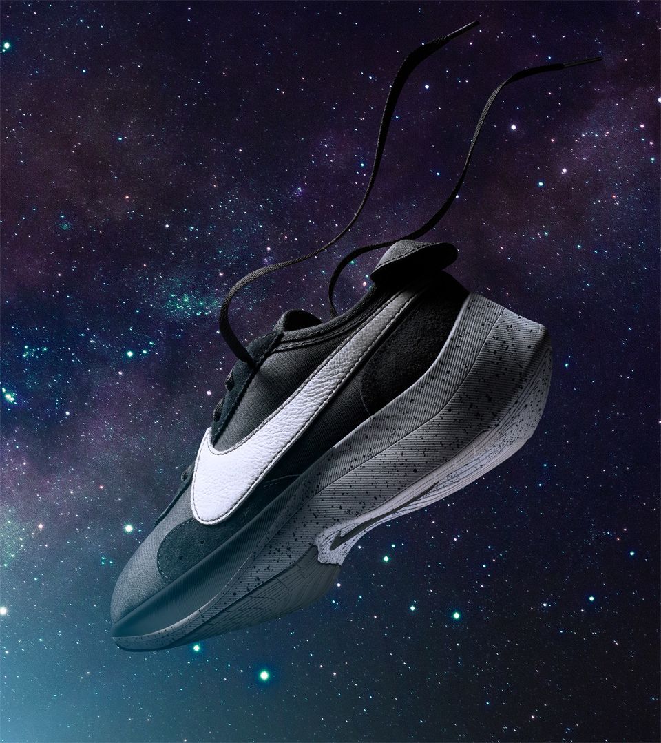 Por adelantado olvidar Converger Fecha de lanzamiento de las Nike Moon Racer "Black &amp; White &amp; Wolf  Grey". Nike SNKRS ES