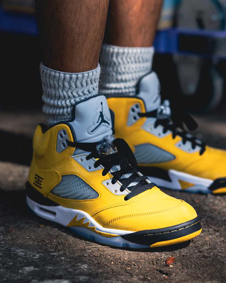 【NIKE公式】Air Jordan 5 Tokyo Story