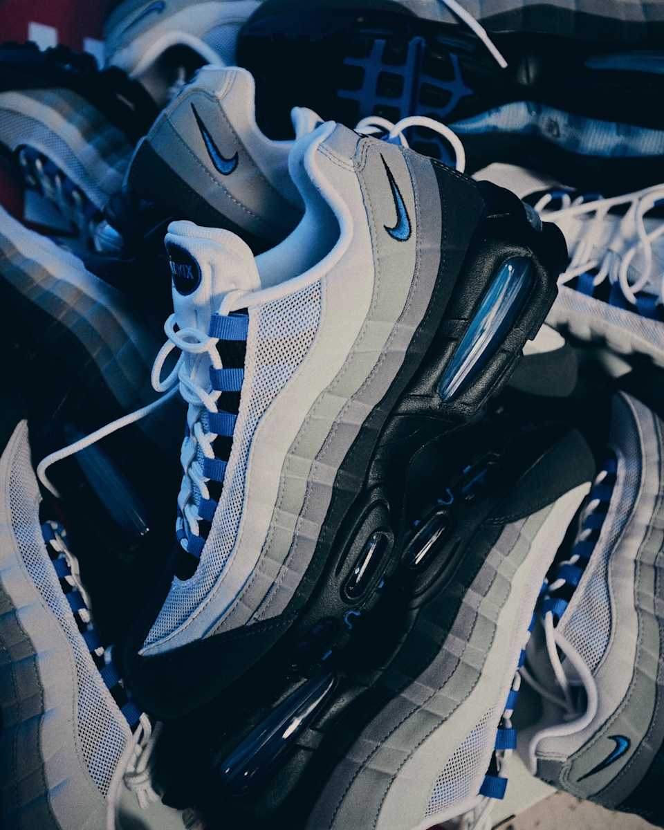 Air Max 95 'Cool Grey and Blue Spark' (IM7410-100) Release Date