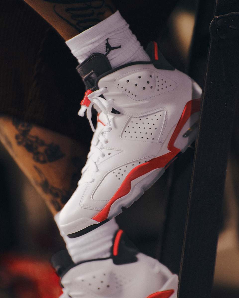 วันเปิดตัว Air Jordan 6 "White Infrared" "White and Light Crimson" (CT8529-105)