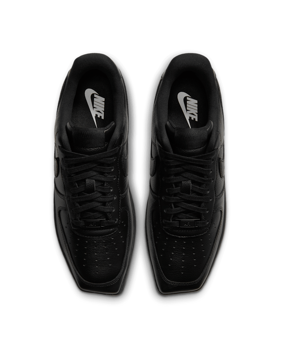 【NIKE公式】レディース エア フォース 1 スクエア トウ 'Black' (JF7766-001) 発売日