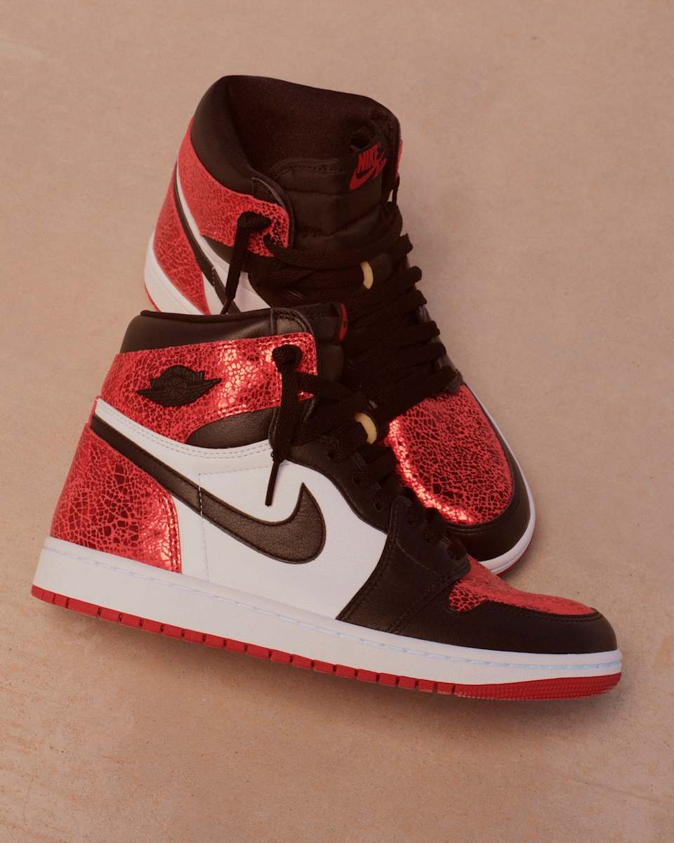 【NIKE公式】レディース エア ジョーダン 1 HIGH OG 'Ruby' (FD2596-602 / W AJ 1 RETRO HI OG)