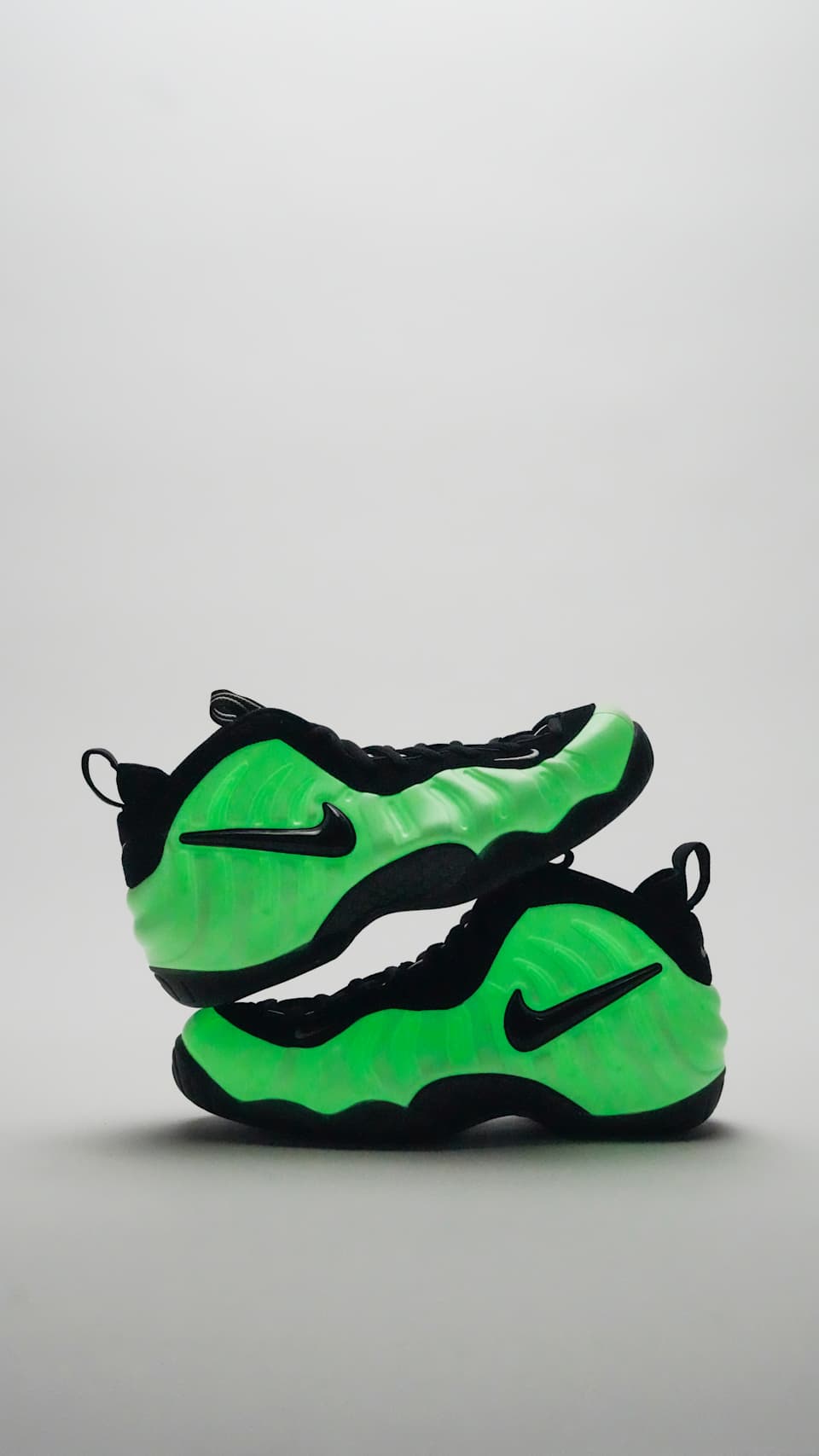 Air Foamposite Pro Premium 'Summit White' (IV6246-100) Release Date