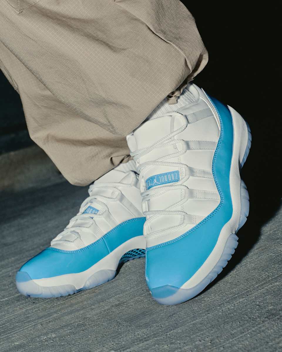 【NIKE公式】エア ジョーダン 11 LOW 'University Blue' (FV5104-100) 発売日