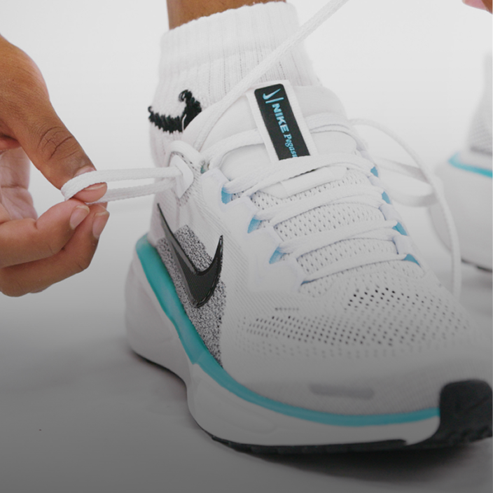 Przewodnik dotyczący dopasowania dziecięcych butów do biegania