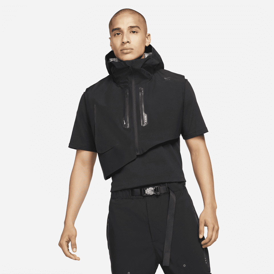 Nike x MMW Apparel Collection. Nike SNKRS