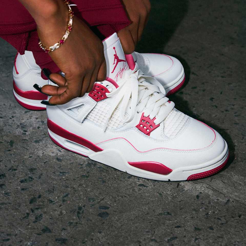 Air Jordan 4