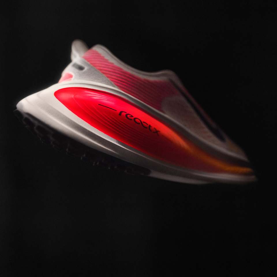 VOMERO 18