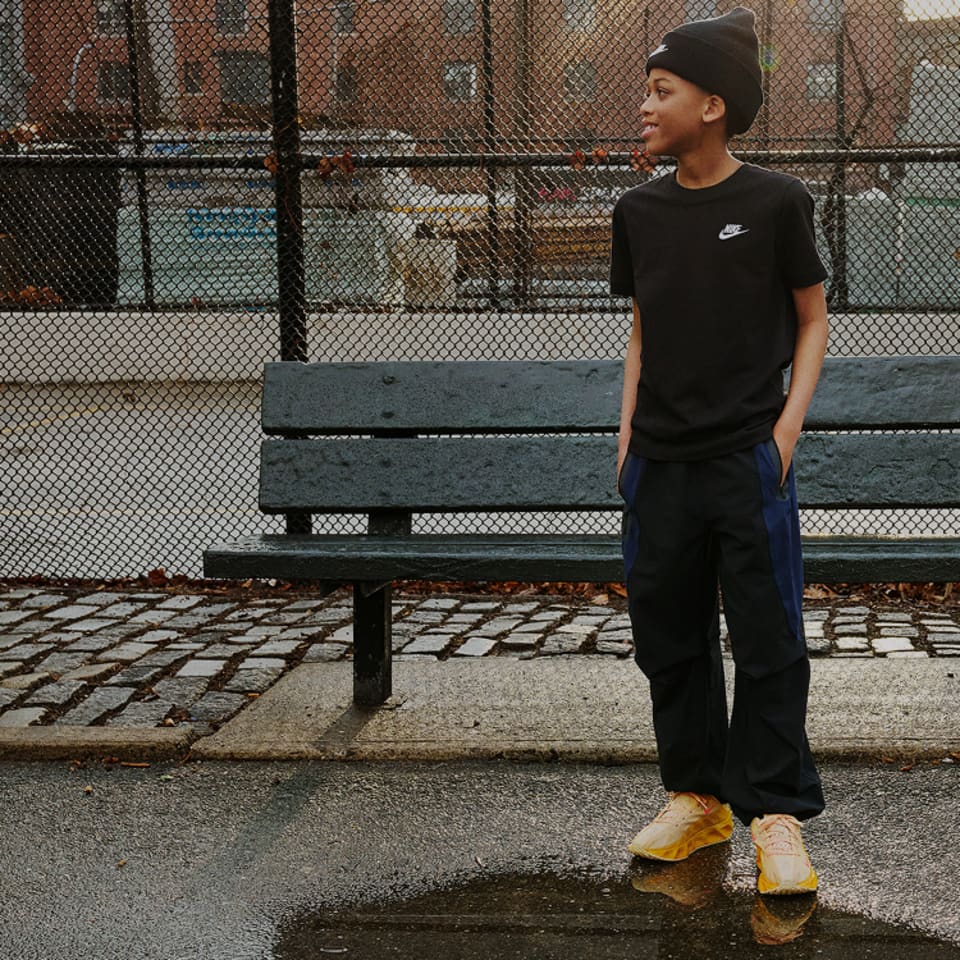 NIKE AVA ROVER