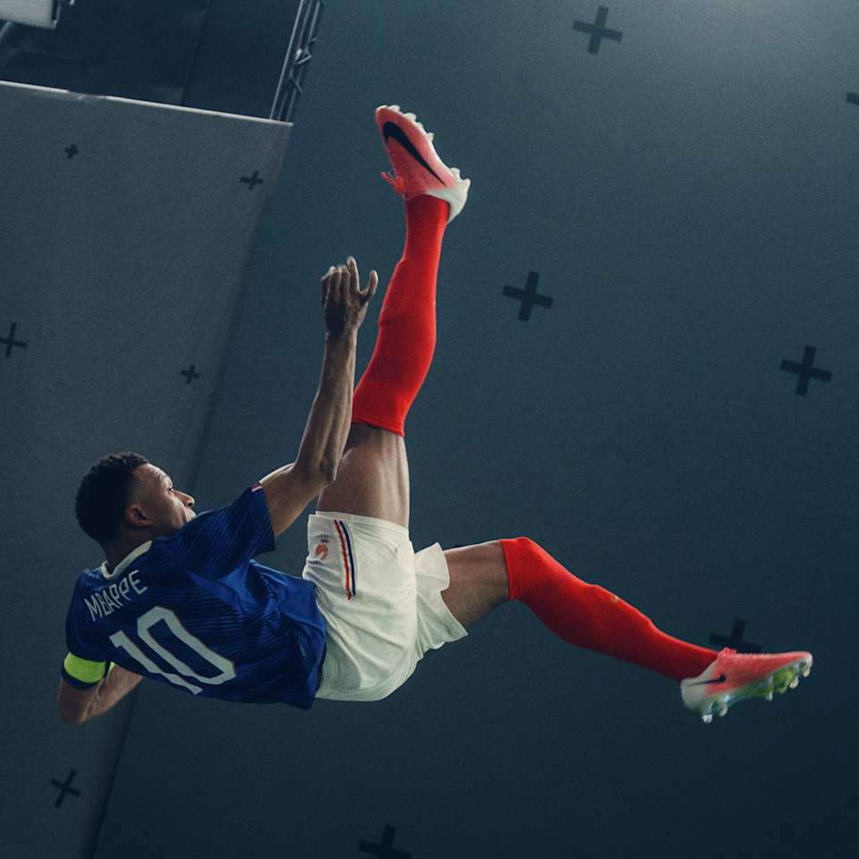 Kylian Mbappe. Nike.com
