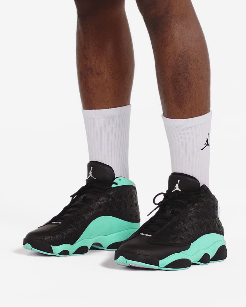 Air Jordan 13 Retro Shoe. Nike