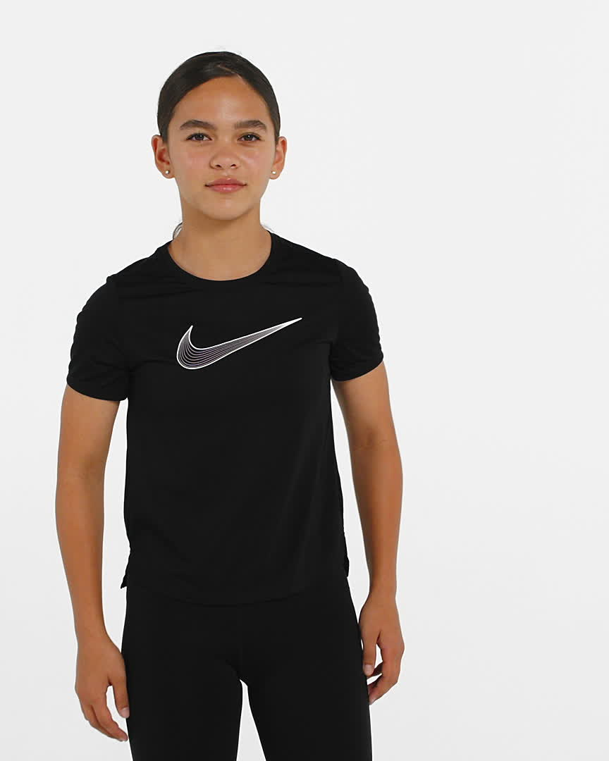 En Familiar Selección conjunta Nike One Big Kids' (Girls') Dri-FIT Short-Sleeve Training Top. Nike.com