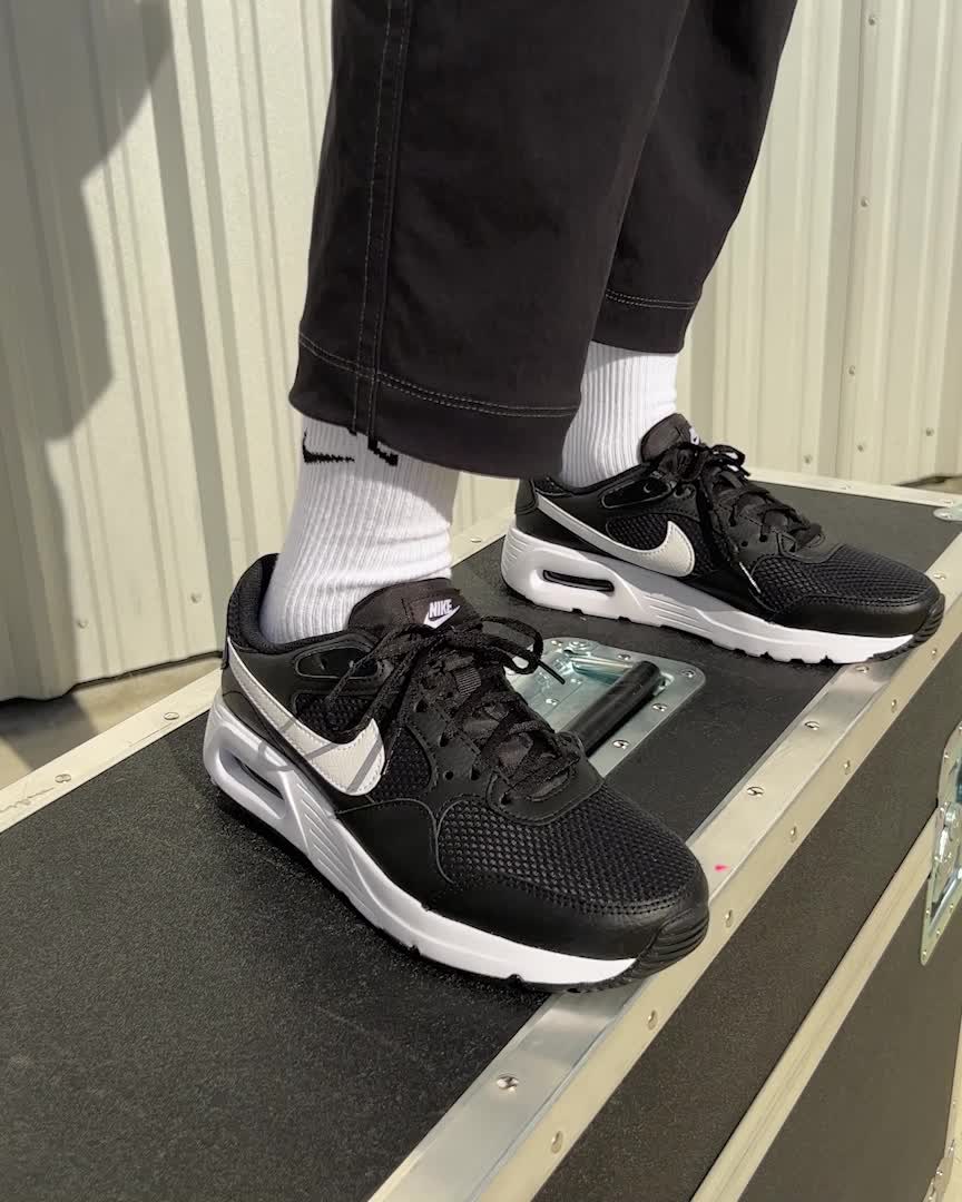 nike airmax sc on feet