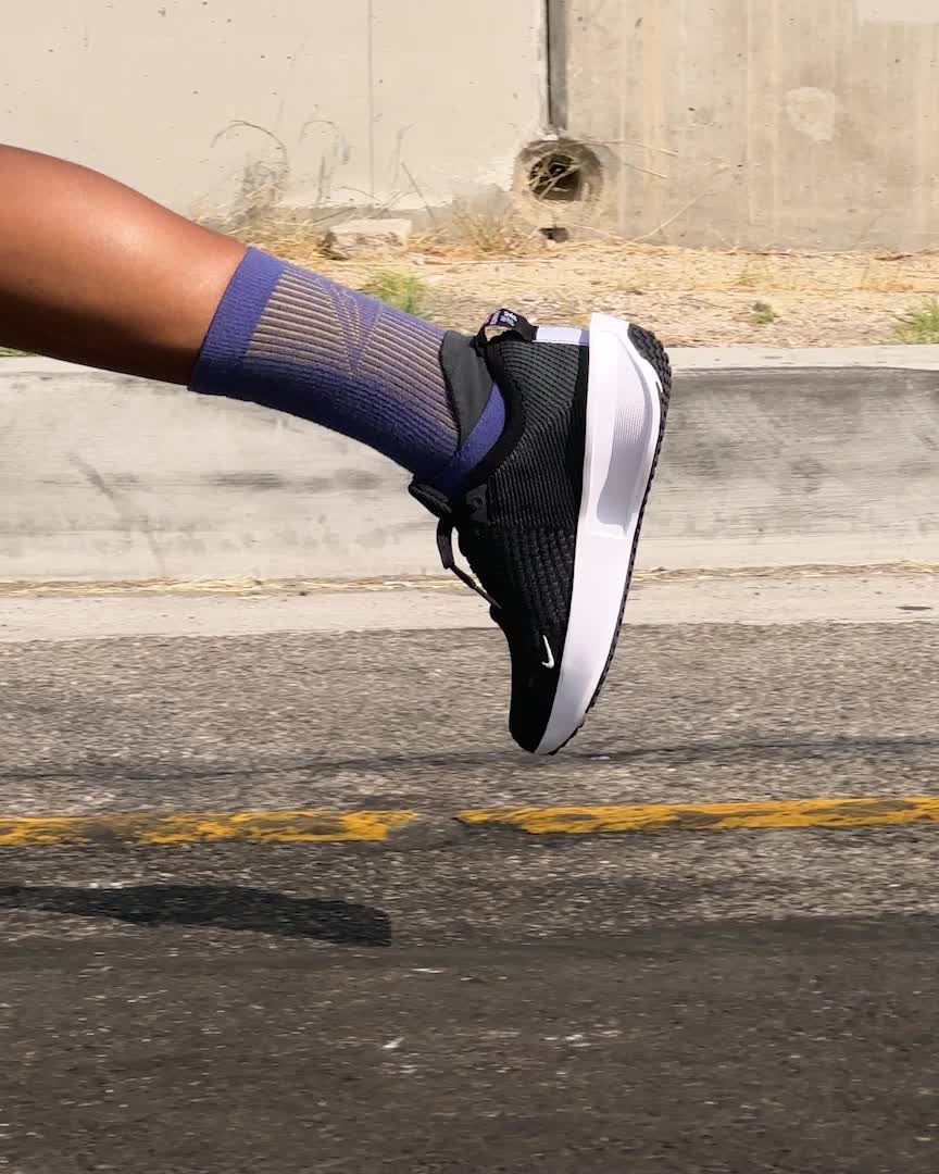 Nike Interact Run Women's Road Running Shoes. Nike HU