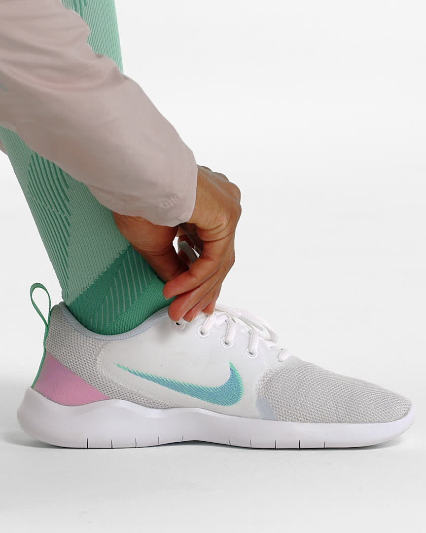 Nike Flex Experience Run 10 Hardloopschoenen voor dames (straat). Nike NL