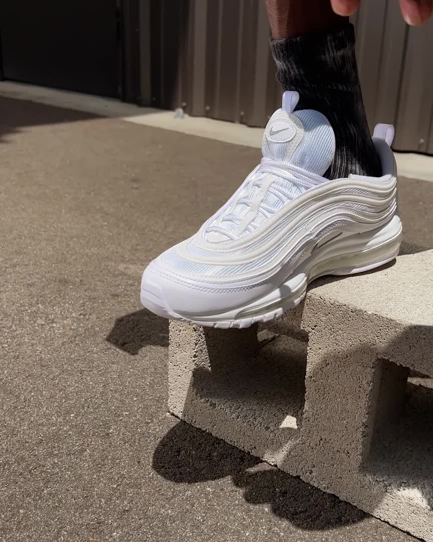 最安値 NIKE エアマックス97 新品未使用 値下げしました