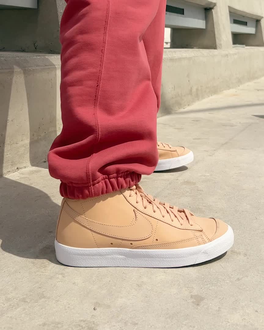 Nike Blazer Mid Premium Women's Shoes. Nike LU