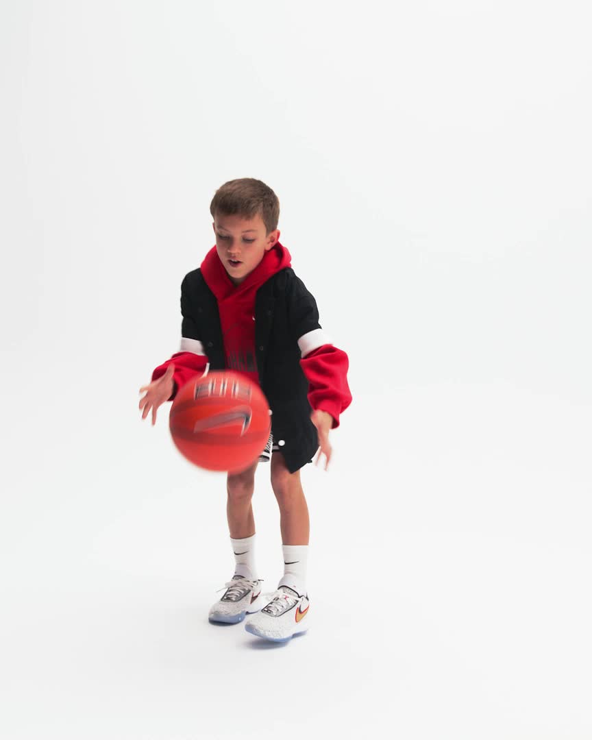 Nike Culture of Basketball Older Kids' Pullover Fleece Hoodie. Nike SK