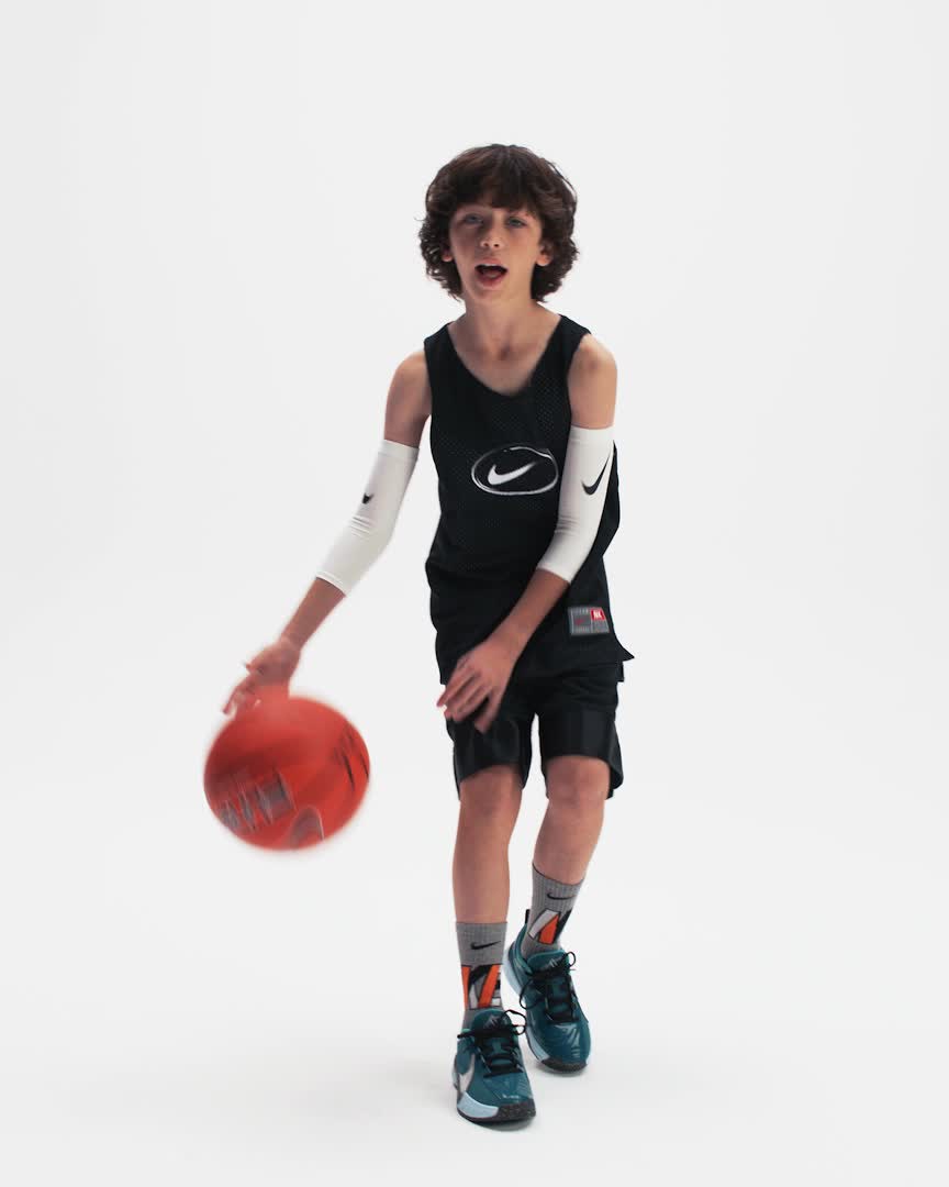 Freak 5 SE Older Kids' Basketball Shoes. Nike MY