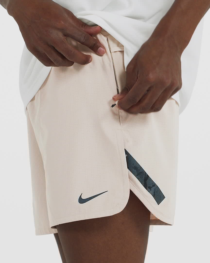 Nike Dri-FIT ADV Run Division Herren-Laufshorts mit Innenslip (ca. 10 ...