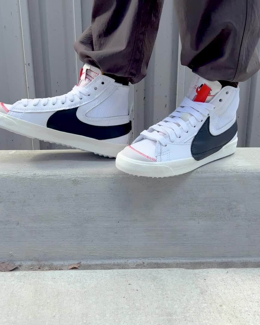 nike jumbo blazers