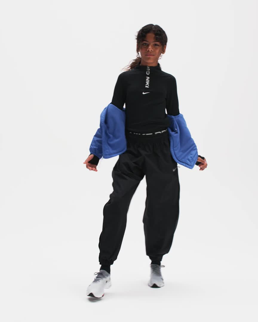 Nike Pro Girls' Dri-FIT Long-Sleeve 1/2-Zip Top. Nike ZA