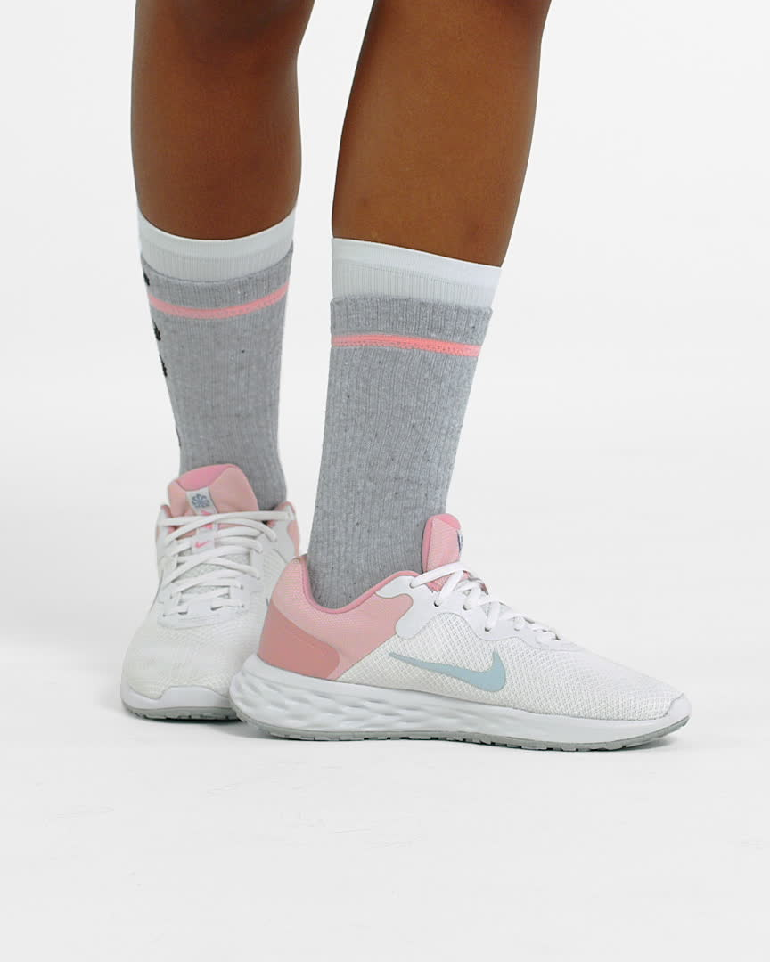 binair Hobart In zoomen Nike Revolution 6 hardloopschoenen voor dames (straat). Nike NL