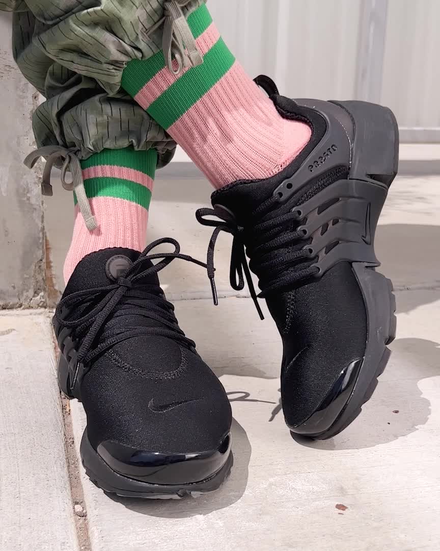 Nike Air Presto Shoes. Nike