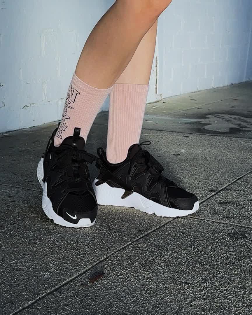 huarache run drift on feet