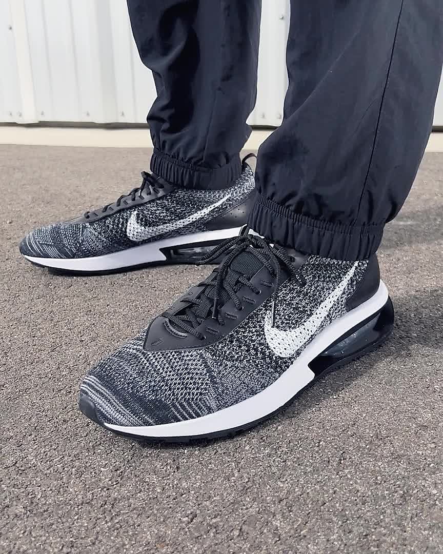 Componer unir oportunidad Nike Air Max Flyknit Racer Men's Shoes. Nike ID
